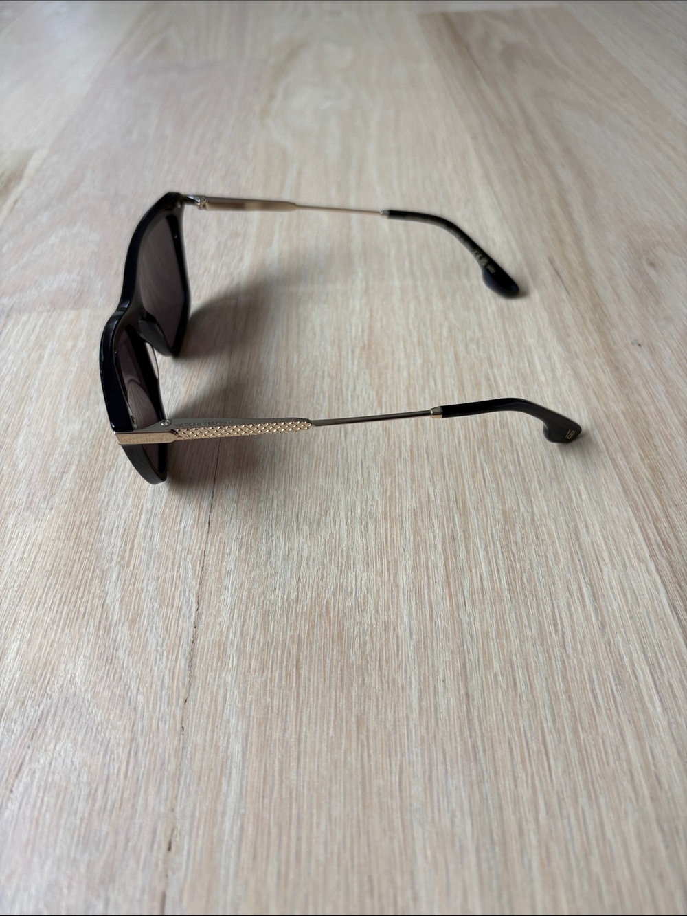 Victoria Beckham NWT Black Frame Brown Lens Cat-Eye Sunglasses - Picture 5 of 6
